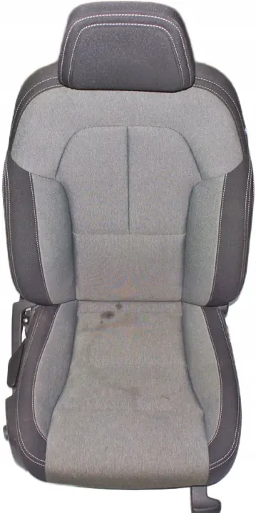 Volvo XC40 Right Front Seat - Used - OEM UW194 image 2