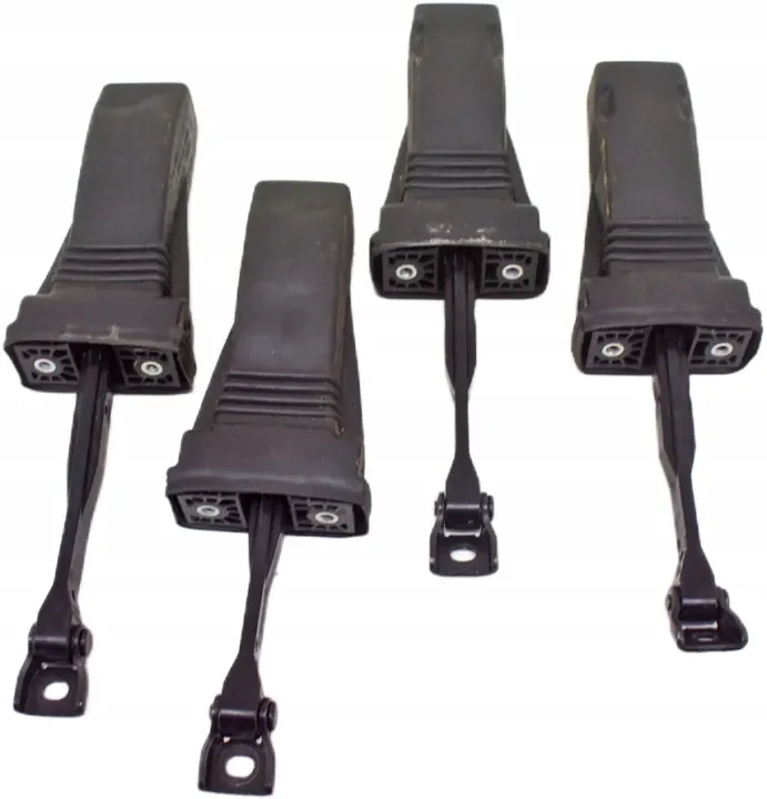 Audi A4 B9 Door Stops 8W0837267 8W0839267 Set image 2