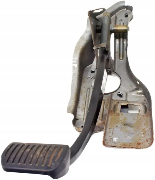 Volvo XC40 Brake Pedal - Used OEM Part UW271 image 2