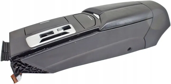 Maserati Quattroporte VI Center Console Armrest VA063 image 2