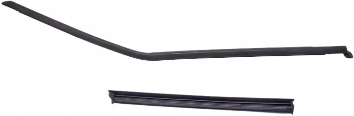 Volvo XC40 Door Window Trim Right Rear 31424365 image 2