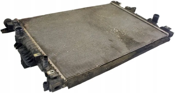 Ford Edge Mk2 Water Radiator - Used - OEM UV453 image 2