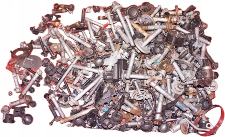Volvo XC40 T3 Bolts Washers Nuts 12kg Set UW415 image 2
