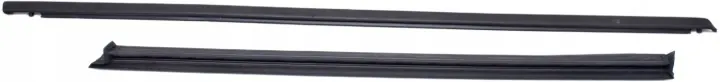 Volvo XC40 Door Window Trim Right Front 31424365 image 2