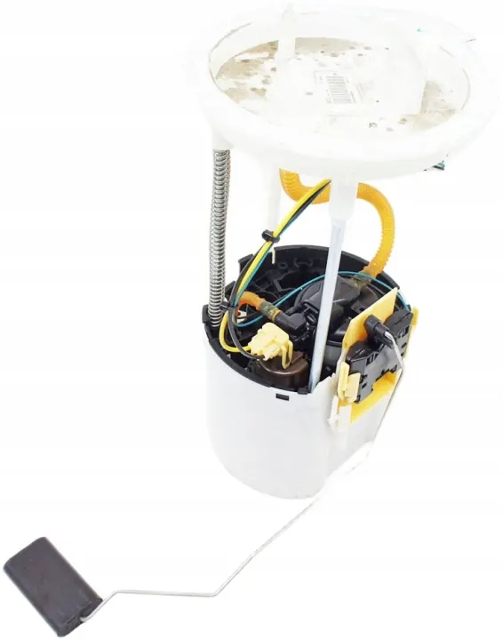 Volvo XC40 Fuel Pump 32139299 - Used image 2
