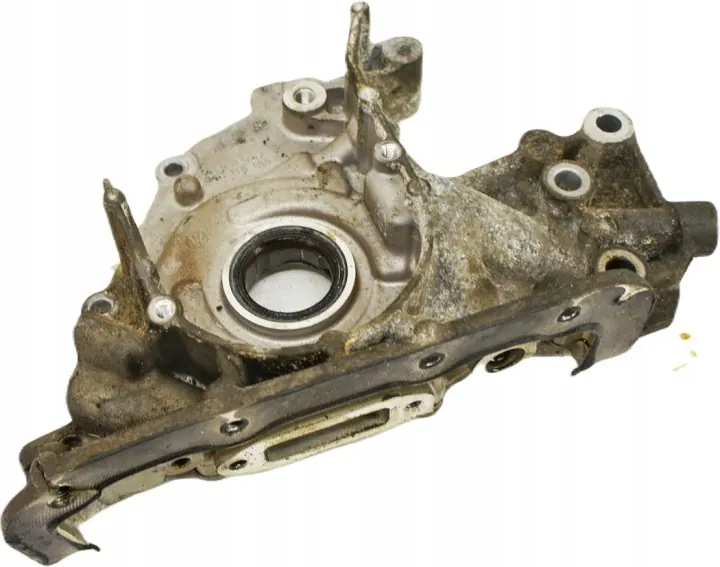 Seat Leon IV Oil Pump 04E115105BA Used image 2