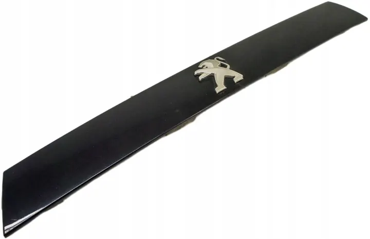 Peugeot 508 II Trunk Lid Trim Molding UJ032 image 2