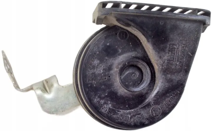 Volvo XC40 Horn Sound Signal OEM UK208 image 2