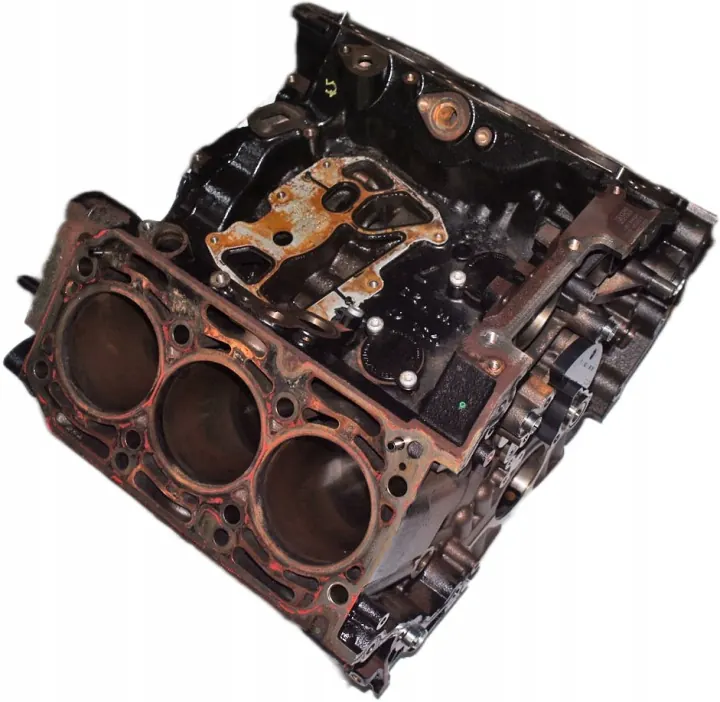 Audi A4 B9 Engine Block UM051 CSWB - Used image 2