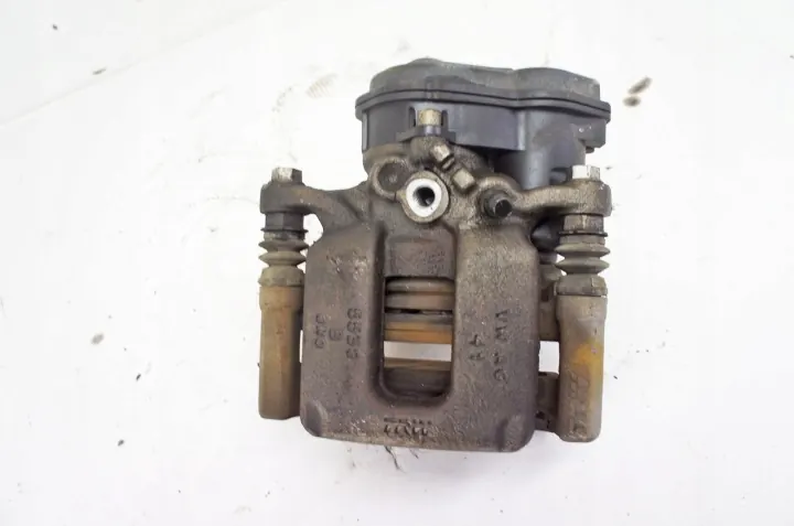 Audi Q3 I 8U Left Rear Brake Caliper 32355461C image 2