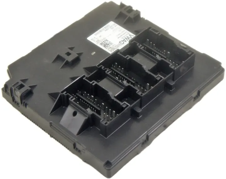 VW Passat B8 Comfort Module 5K0937085AE image 2