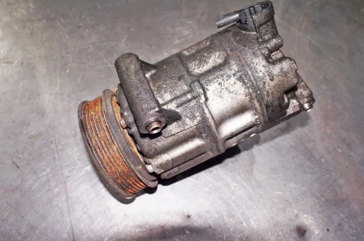 Ford Focus Mk4 A/C Compressor JX61-19D629-HB image 2