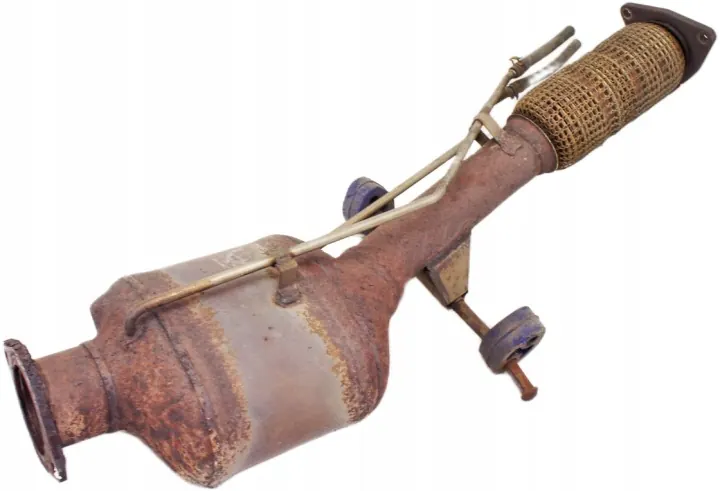 Volvo XC40 Catalytic Converter 32213629 image 2