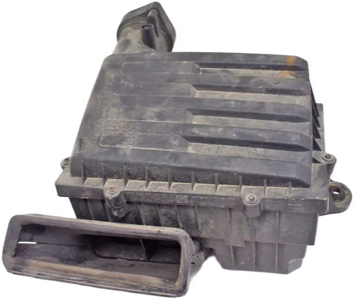 VW Golf VII Air Filter Housing 5Q0129607AE image 2