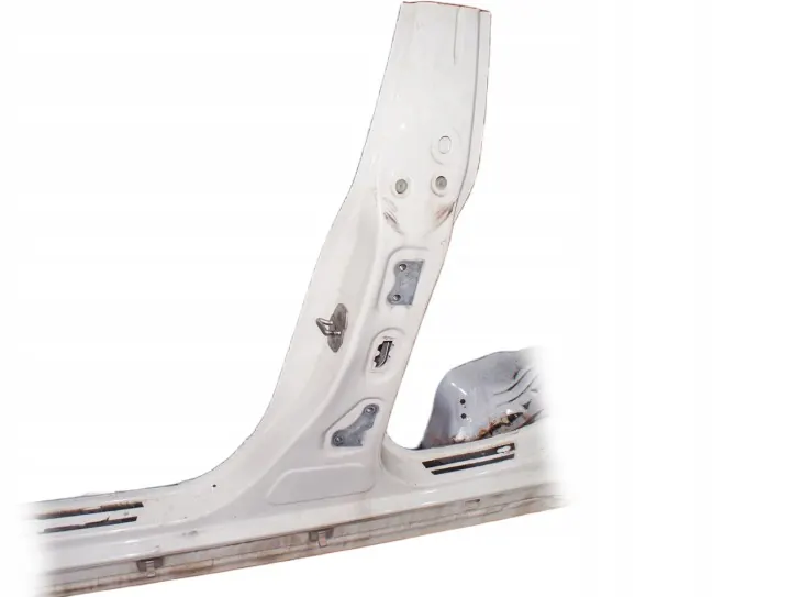 Mercedes CLA C117 B Pillar Left Center UT382 image 2