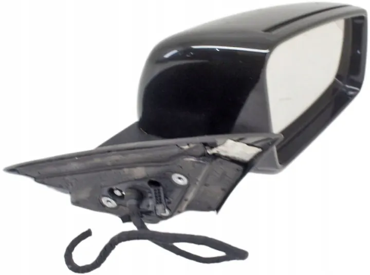 Mercedes CLA C117 Right Mirror UT201 Arctic White 650 image 2