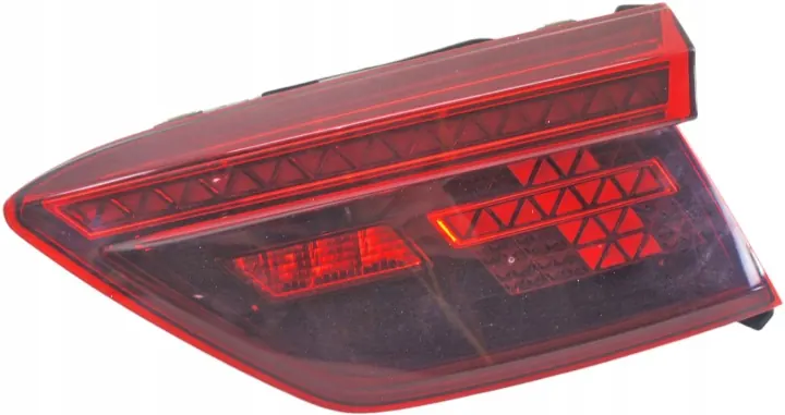 VW Tiguan II Right Rear Lamp 5NA945308D image 2