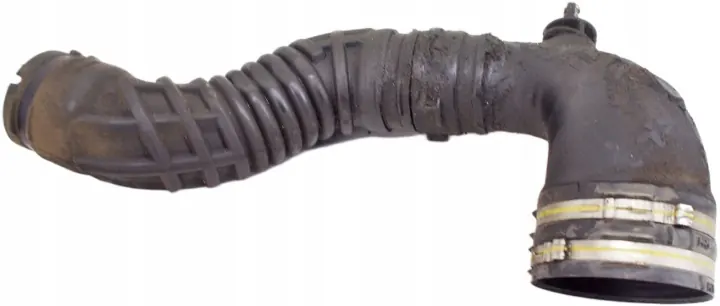 Maserati Quattroporte VI Intake Pipe 670003845 image 2