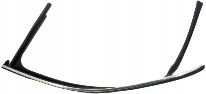 VW Passat B8 Door Window Seal Left Front UL187 image 2