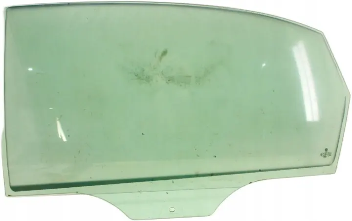 Volkswagen Passat B8 Rear Left Door Glass UL144 image 2