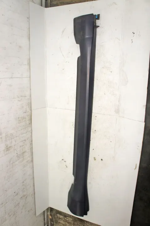 Jeep Compass II Left Door Sill Trim - OEM UZ410 image 2