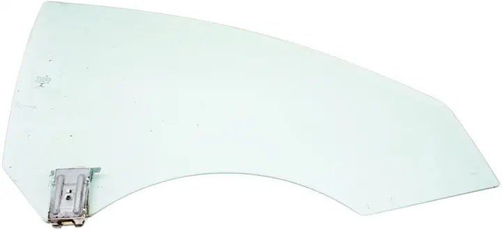 Mercedes CLA C117 W117 Front Right Door Glass UT298 image 2