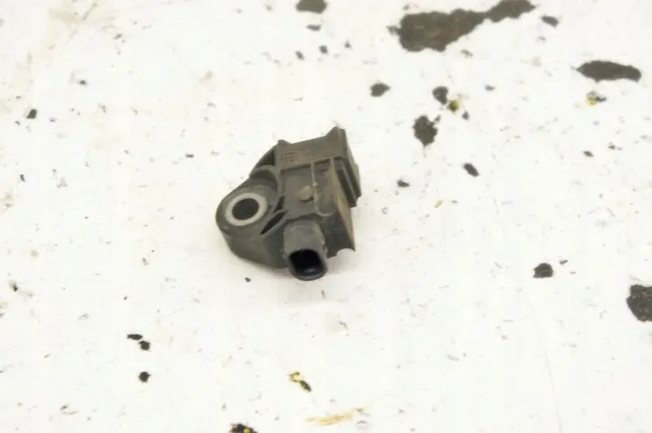 VW Passat B8 SRS Sensor Indicator 561959659 image 2