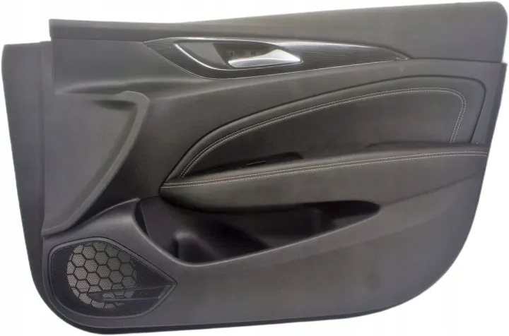Opel Insignia B Right Front Door Skin OEM UQ197 image 2