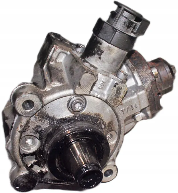 Mercedes W213 Fuel Injection Pump A6540700001 image 2