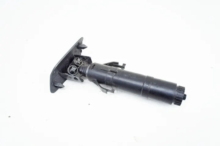 VW Tiguan II Right Front Headlight Washer 5NA955104 image 2