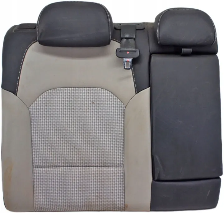 Kia Ceed III Right Rear Seat Backrest - UO067 image 2