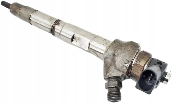 VW Golf VII Fuel Injector 04L130277AD - Used image 2