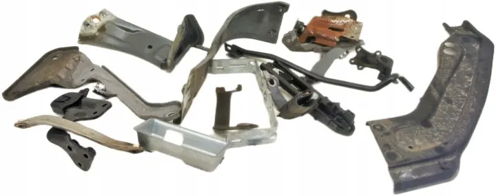 VW Passat B8 Mounts Brackets Complete Set UL369 image 2