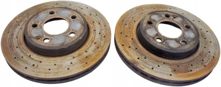 Mercedes CLA C117 W117 Front Brake Discs Set UT122+ image 2