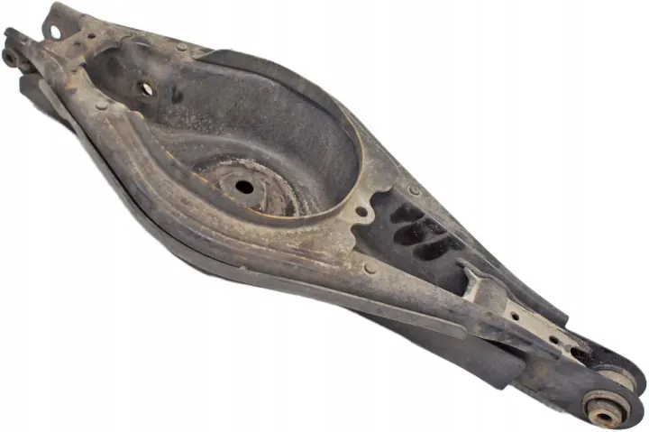 Volvo XC40 Right Rear Control Arm 8888820812 image 2