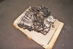 Volvo XC40 Manual Transmission - Used - JU3R-7002-EHC