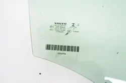 Volvo XC40 Front Right Door Glass 32244798
