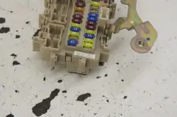 Renault Koleos II Fuse Box C07088901R