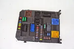 Peugeot 508 II Fuse Box UG003 9830813080