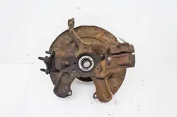 VW Golf VII UU246 Left Front Wheel Hub Used