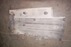 Volvo XC40 D3 Underbody Shield Right Side UK030