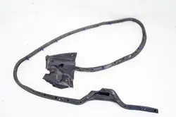 Maserati Quattroporte VI Left Front Door Seal VA392