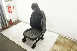 Ford Edge Mk2 SEL Right Front Leather Seat UI254