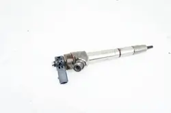 VW Tiguan II Fuel Injector 04L130277AE - Used